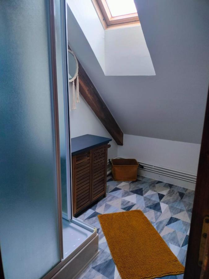 Gite Au Gre Du Vent - 12 Personnes - Calme, Nature Et Confort La Goutelle Kültér fotó